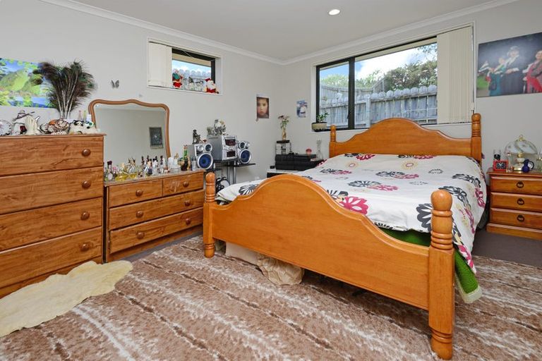 Photo of property in 53 Keri Vista Rise, Papakura, 2110