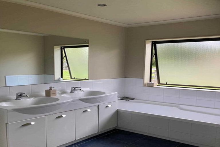 Photo of property in 15a Te Mata Peak Road, Havelock North, 4130