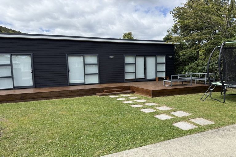 Photo of property in 394a Cambridge Terrace, Naenae, Lower Hutt, 5011