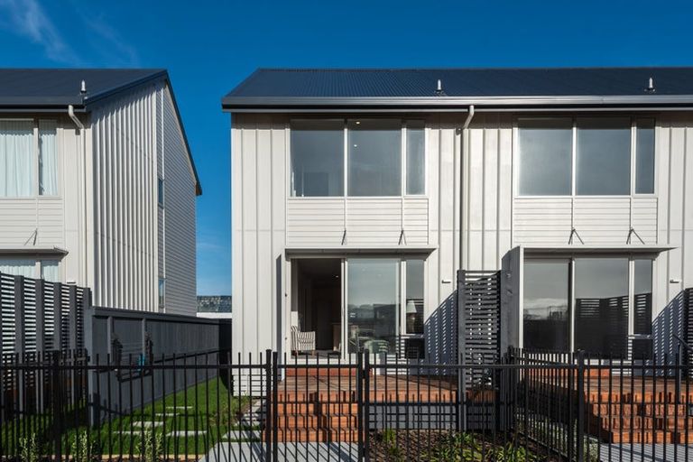 Photo of property in 136 Seaview Road, New Brighton, Christchurch, 8061