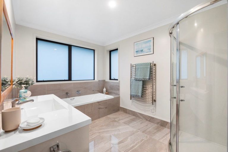 Photo of property in 61 Montia Close, Papamoa Beach, Papamoa, 3118