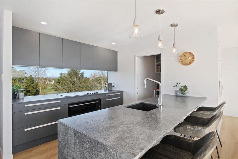 Photo of property in 172 Torkar Road, Clarks Beach, 2122