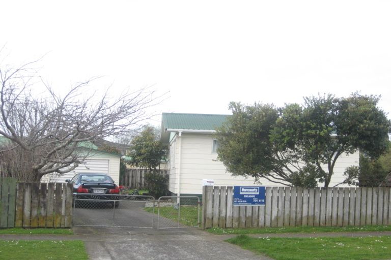 Photo of property in 23 Tuiti Street, Waitara, 4320