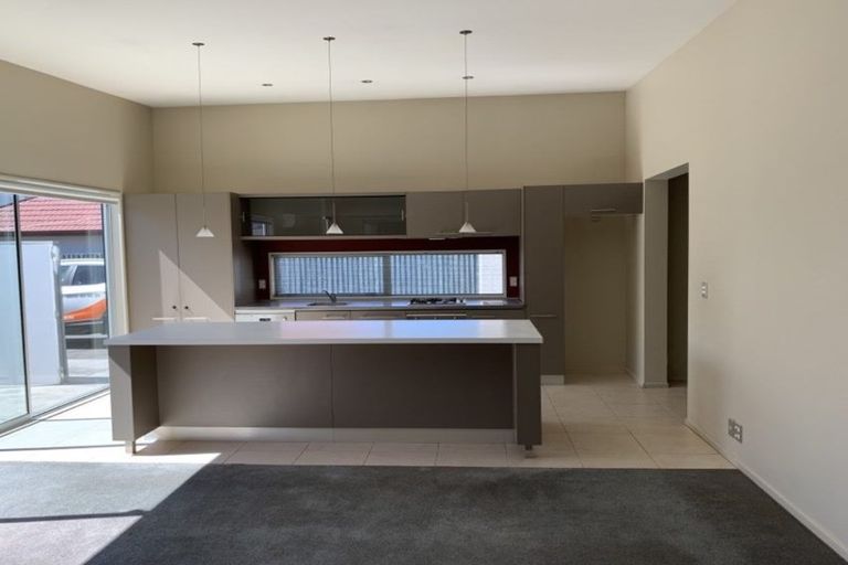 Photo of property in 11 Linkwater Way, Parklands, Christchurch, 8083