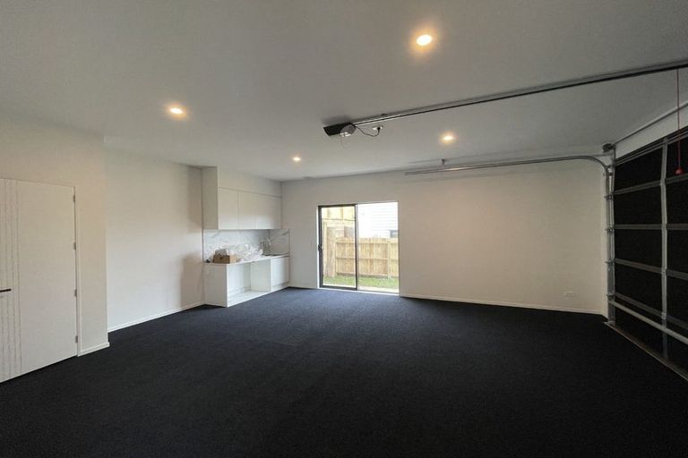 Photo of property in 5 Wallis Lane, Orewa, 0931