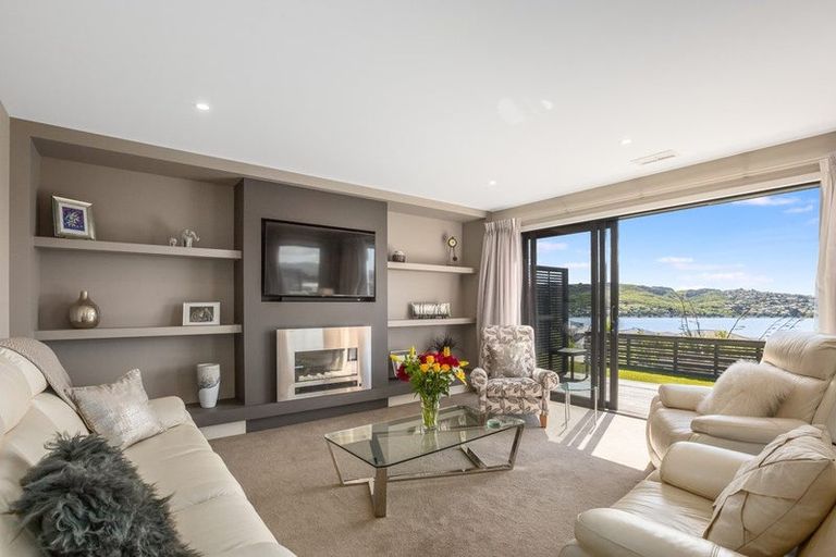 Photo of property in 20 Waitaria Terrace, Aotea, Porirua, 5024