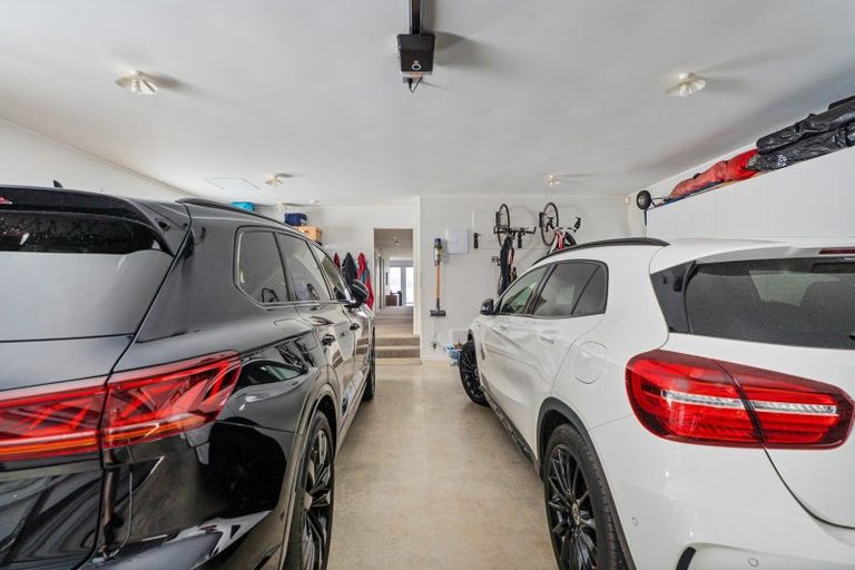 Photo of property in 11 Puriri Place, Whitianga, 3510