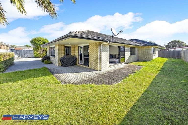 Photo of property in 30a Grove Road, Papakura, 2110