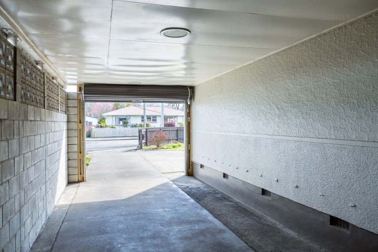 Photo of property in 14 Armstrong Avenue, Carterton, 5713