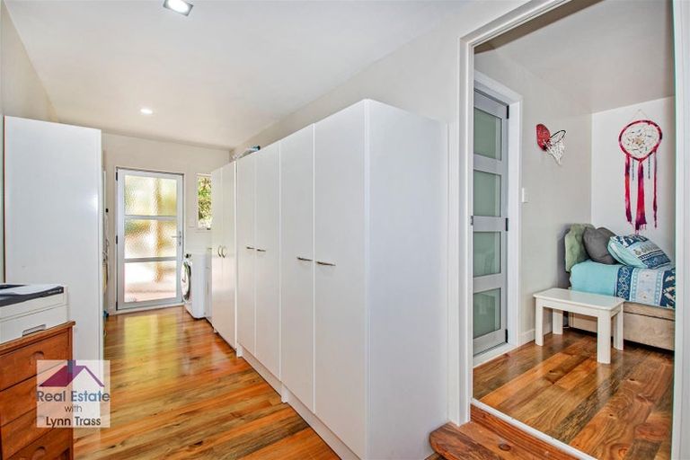 Photo of property in 69 Memorial Drive, Parahaki, Whangarei, 0112