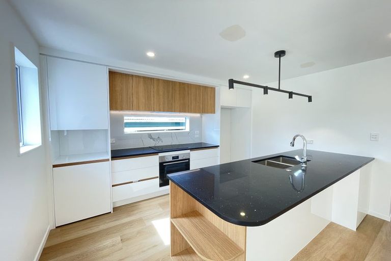 Photo of property in 20d Edwards Avenue, Henderson, Auckland, 0610