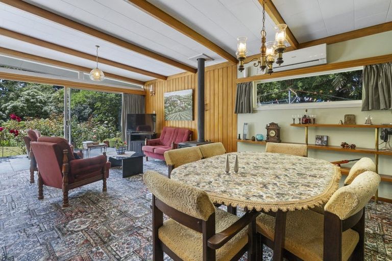 Photo of property in 12 Totara Terrace, Inglewood, 4330