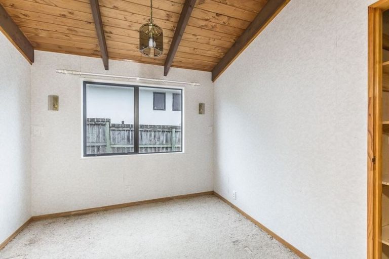 Photo of property in 2/541 Hibiscus Coast Highway, Hatfields Beach, Orewa, 0931