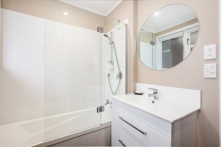 Photo of property in 87 Rangituhi Crescent, Takapuwahia, Porirua, 5022