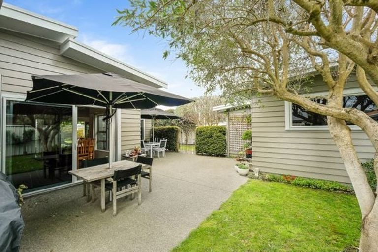 Photo of property in 4 Roger Street, Lytton West, Gisborne, 4010