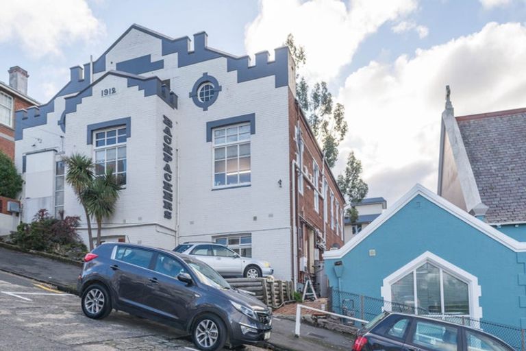 Photo of property in 2 View Street, Dunedin Central, Dunedin, 9016