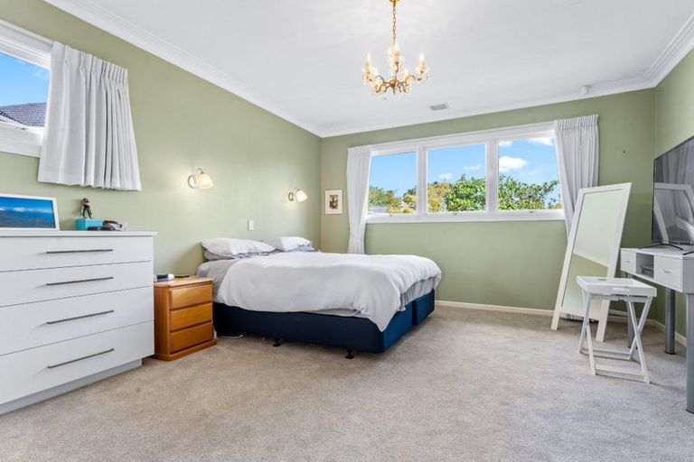 Photo of property in 88 Birkdale Road, Birkdale, Auckland, 0626