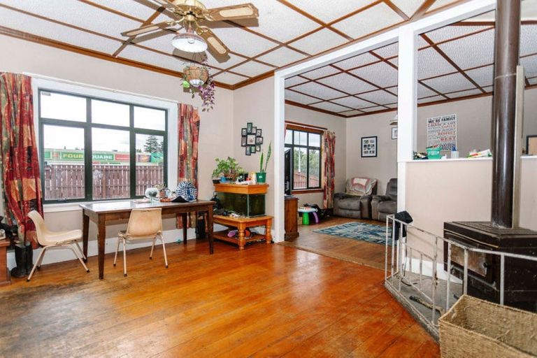 Photo of property in 245 High Street, Dannevirke, 4930