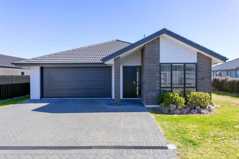 Photo of property in 13 Kara Place, Wharewaka, Taupo, 3330