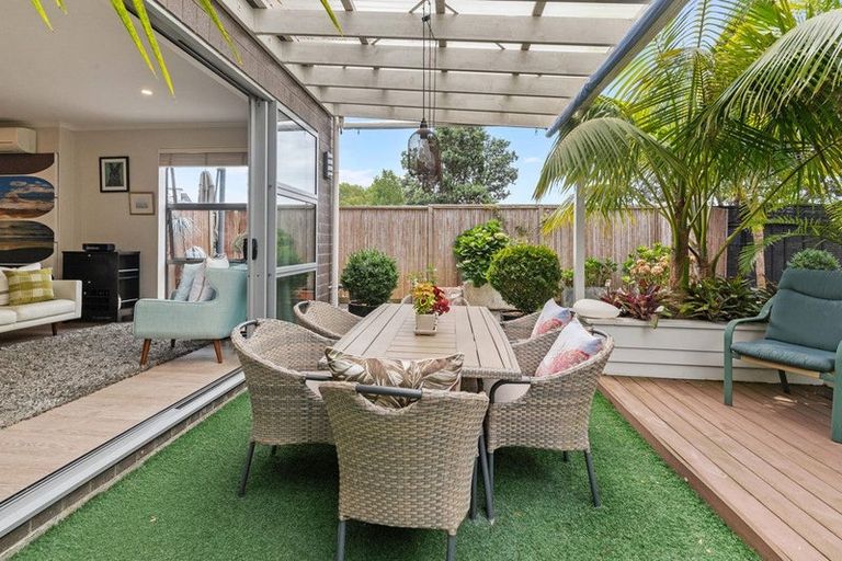 Photo of property in 93 Buckley Avenue, Hobsonville, Auckland, 0616