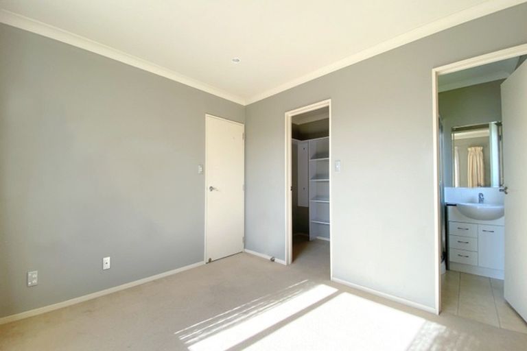 Photo of property in 53 Mili Way South, Ranui, Auckland, 0612