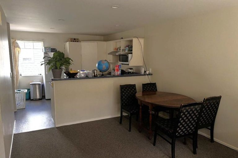 Photo of property in Colombo St Apartments, 16/10 Colombo Street, Newtown, Wellington, 6021