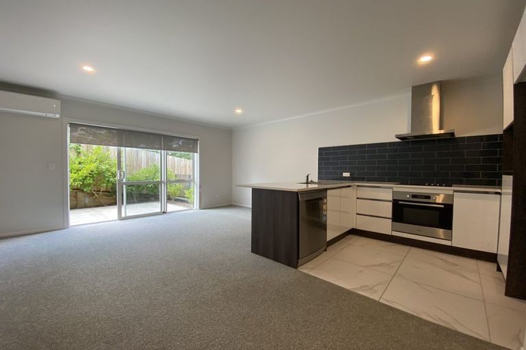 Photo of property in 3/12 Scotland Place, Hillcrest, Hamilton, 3216