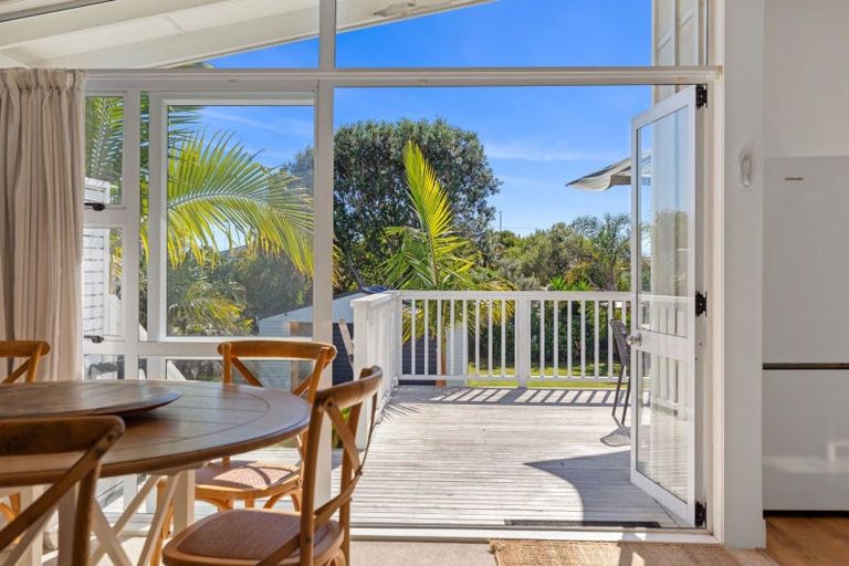 Photo of property in 41 Simpson Road, Papamoa Beach, Papamoa, 3118