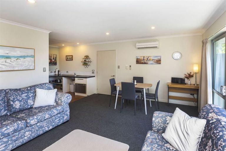 Photo of property in 1/3 Glenfield Crescent, Mairehau, Christchurch, 8052