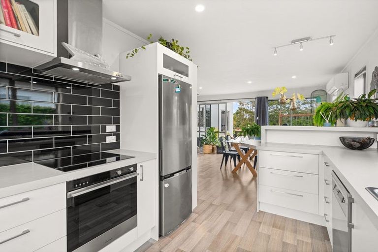 Photo of property in 52 Bunyan Road, Coastlands, Whakatane, 3120