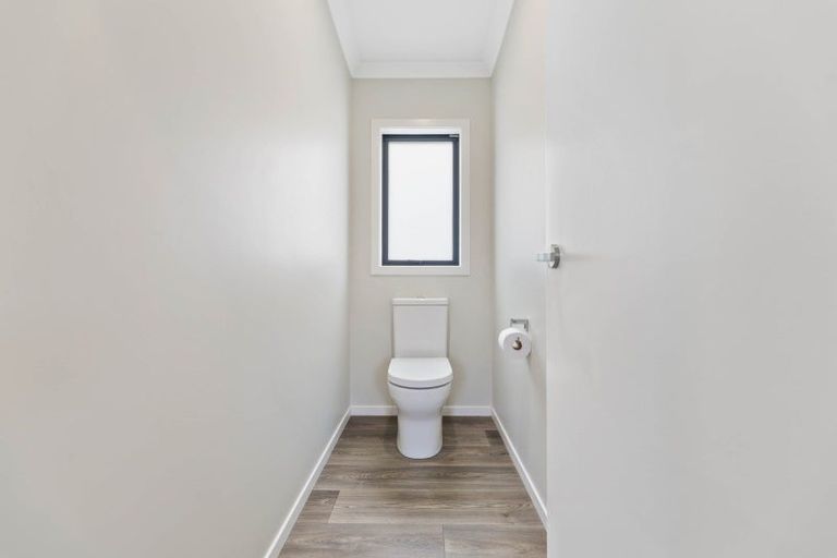 Photo of property in 71 John Norrie Place, Motuoapa, 3382