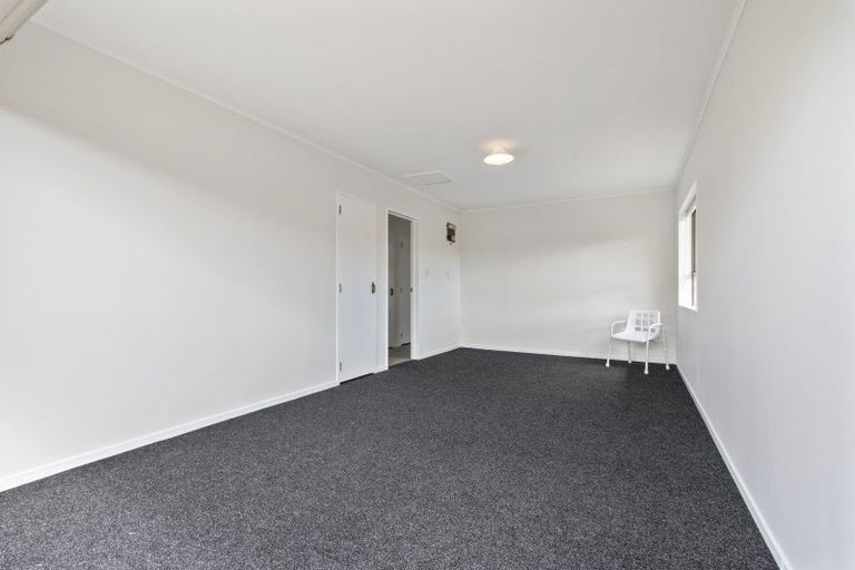 Photo of property in 1/33 Gills Avenue, Papakura, 2110
