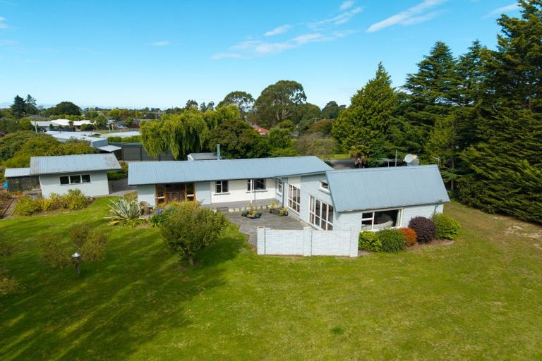 Photo of property in 2552 West Coast Road, Kirwee, Darfield, 7571