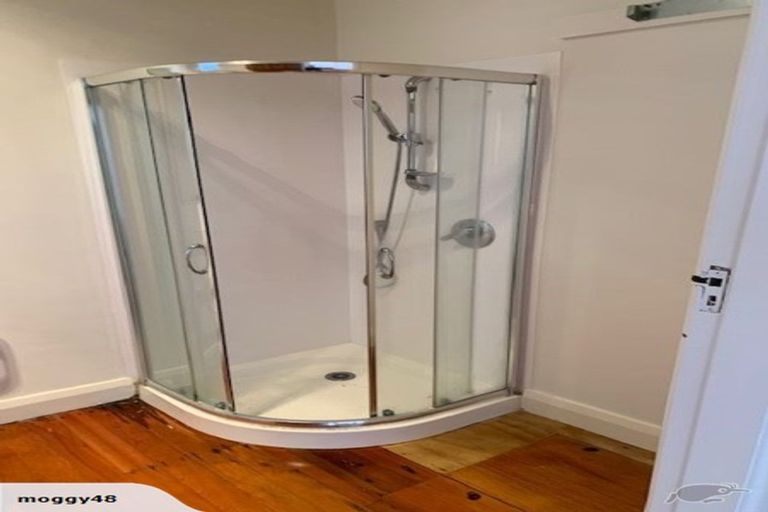 Photo of property in 2/2 View Road, Mount Eden, Auckland, 1024