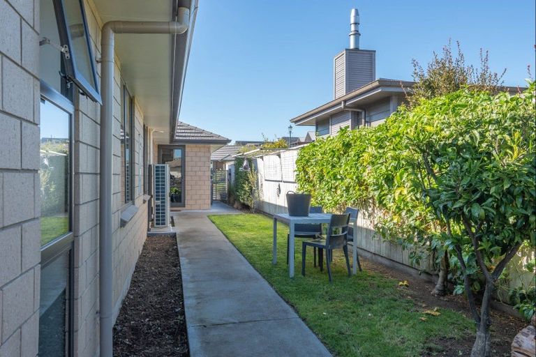 Photo of property in 5 Facilita Avenue, Wharewaka, Taupo, 3330