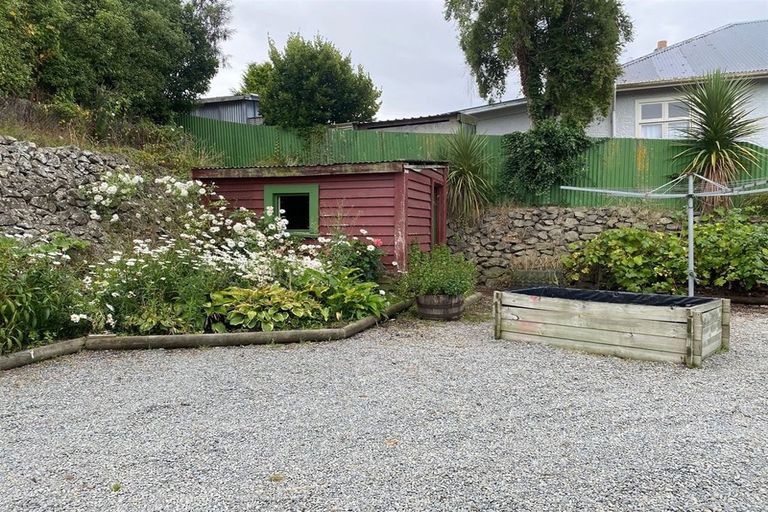 Photo of property in 12 Coulter Place, Geraldine, 7930