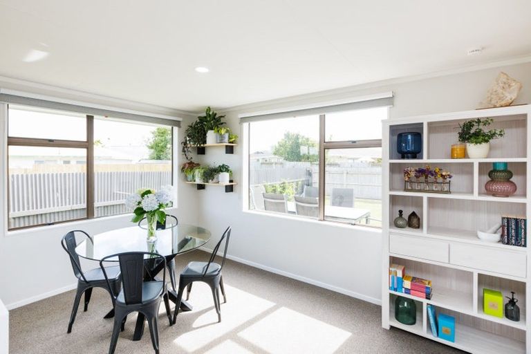 Photo of property in 25 Chelmarsh Place, Highbury, Palmerston North, 4412