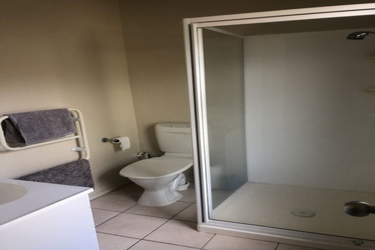 Photo of property in 36n Maunganui Road, Mount Maunganui, 3116