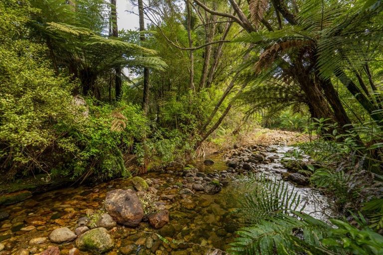 Photo of property in 200 Hikuai School Road, Hikuai, 3579