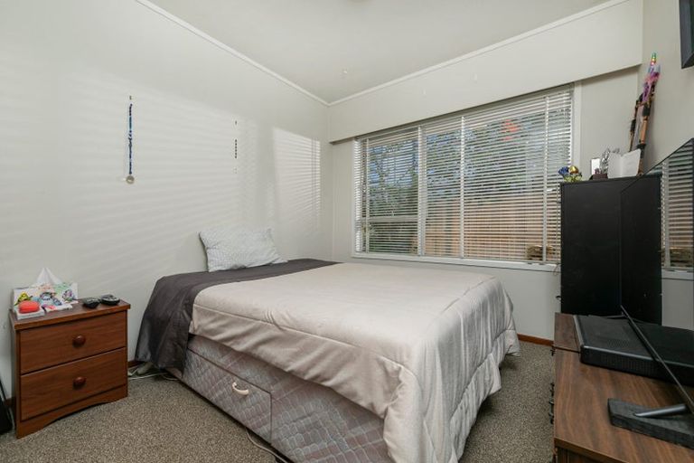 Photo of property in 5/1 Takapu Street, Henderson, Auckland, 0612