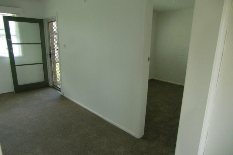 Photo of property in 22 Overton Road, Papatoetoe, Auckland, 2025