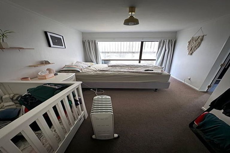 Photo of property in 2/77 Mein Street, Newtown, Wellington, 6021
