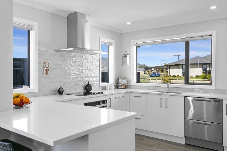 Photo of property in 131 Harakeke Drive, Wharewaka, Taupo, 3330