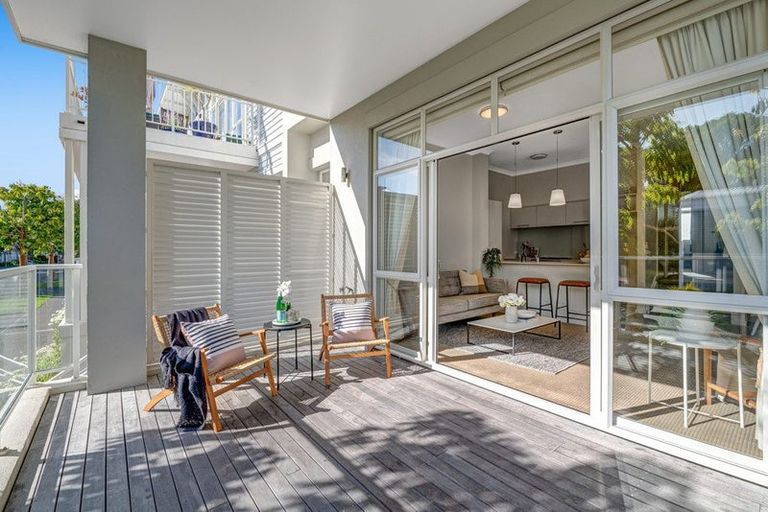 Photo of property in 2 Parkside Drive, Orewa, 0931