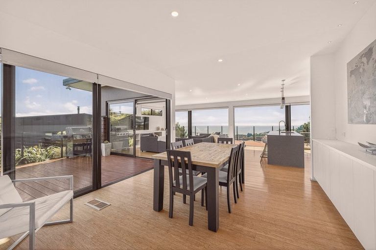 Photo of property in 3 The Terrace, Mount Pleasant, Christchurch, 8081