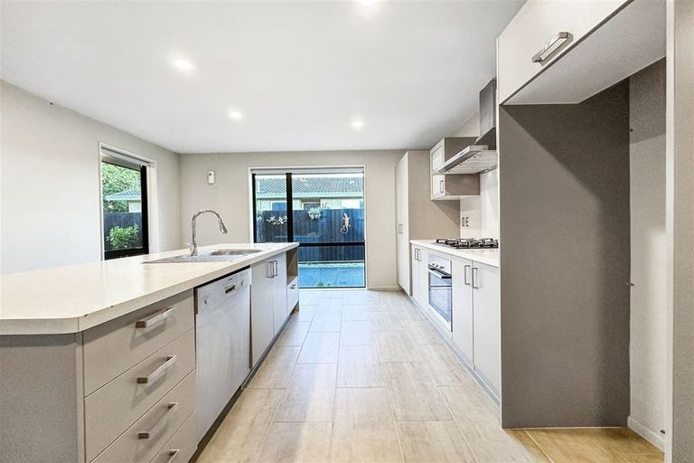 Photo of property in 168b Palmers Road, New Brighton, Christchurch, 8083