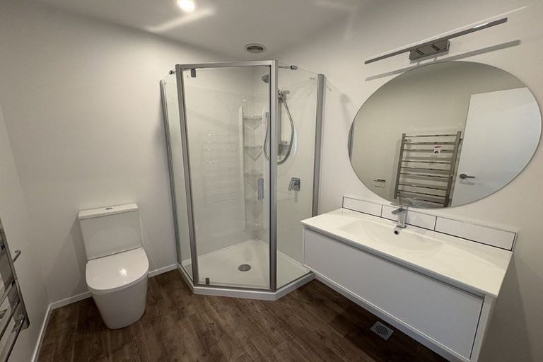 Photo of property in 4 Kumai Lane, Wallaceville, 5018