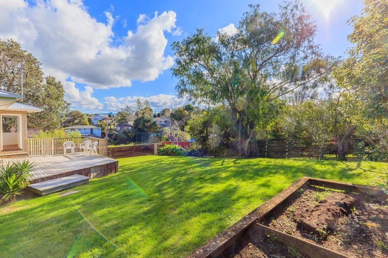 Photo of property in 55 Ramillies Place, Glenfield, Auckland, 0629