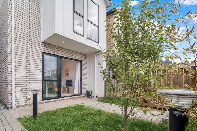 Photo of property in 96d Walmsley Road, Favona, Auckland, 2024