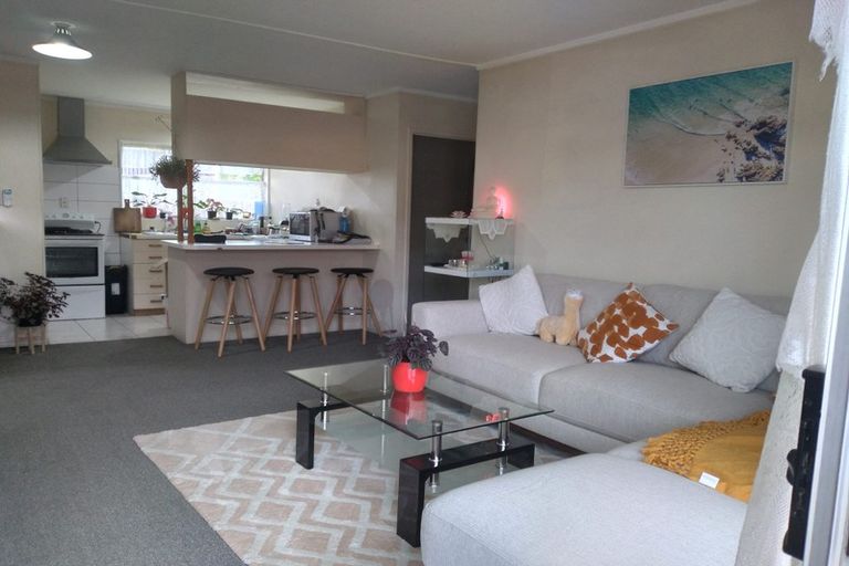 Photo of property in 39a Sikkim Crescent, Clover Park, Auckland, 2019